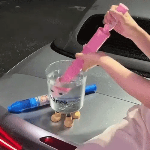 Zorveko Fun Pull-Out Firework Water Gun Toy feature_0