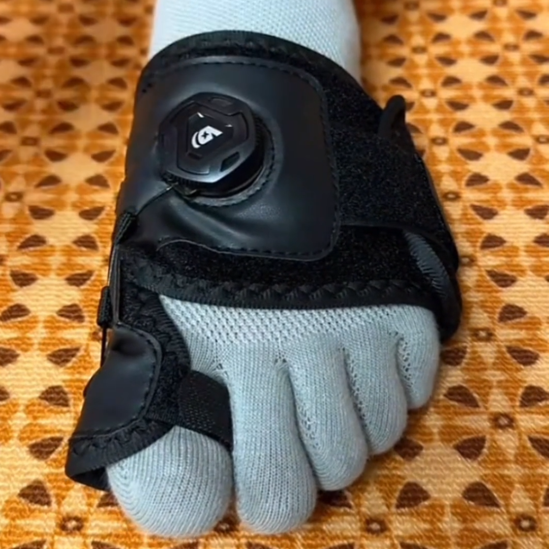 Zorveko Adjustable Bunion Toe Corrector testimonials_HYFz9F:image:2