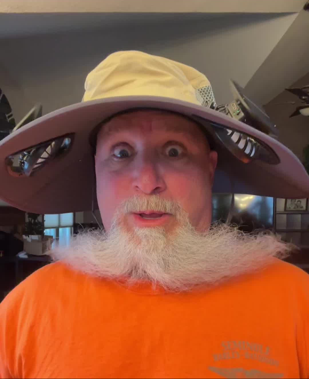 Zorveko Dual Solar/USB Powered Fan Safari Hat testimonials_HYFz9F:image:0