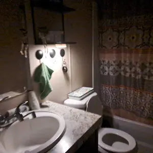Zorveko Indoor Motion Sensor Night Light testimonials_HYFz9F:image:0