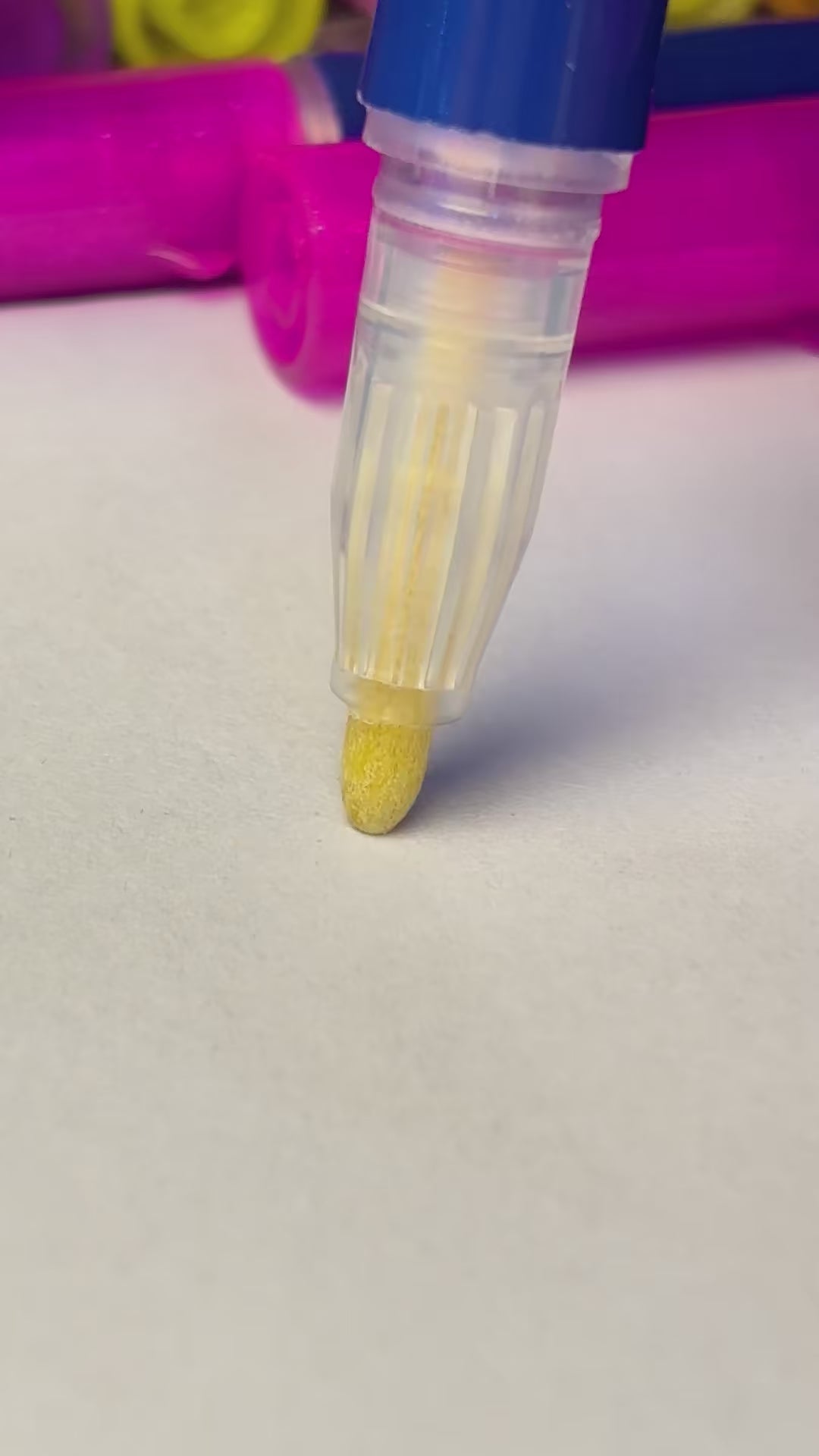Zorveko Outline Shimmer Markers image_slider_biYJhD:image:1