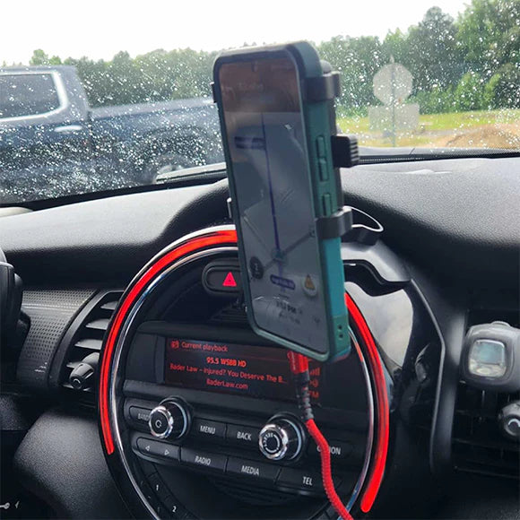 Zorveko 🚗 Stop the Drop:Universal 360° Dashboard Phone Holder testimonials_HYFz9F:image:1