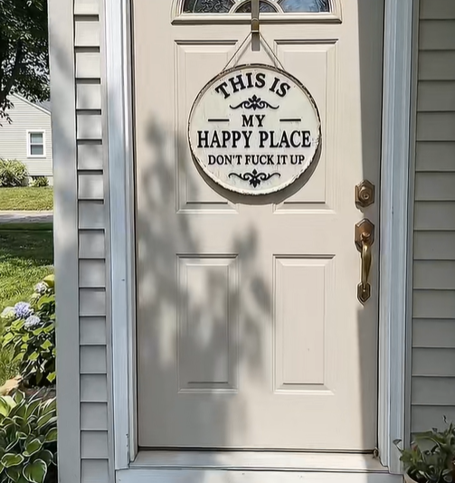 Zorveko “This Is My Happy Place” Door Sign testimonials_HYFz9F:image:1